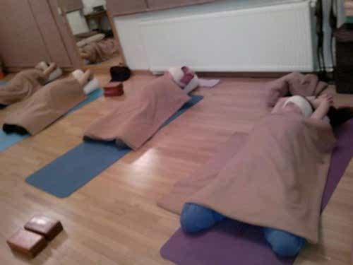 yin-yoga-seansı_feryoga_02